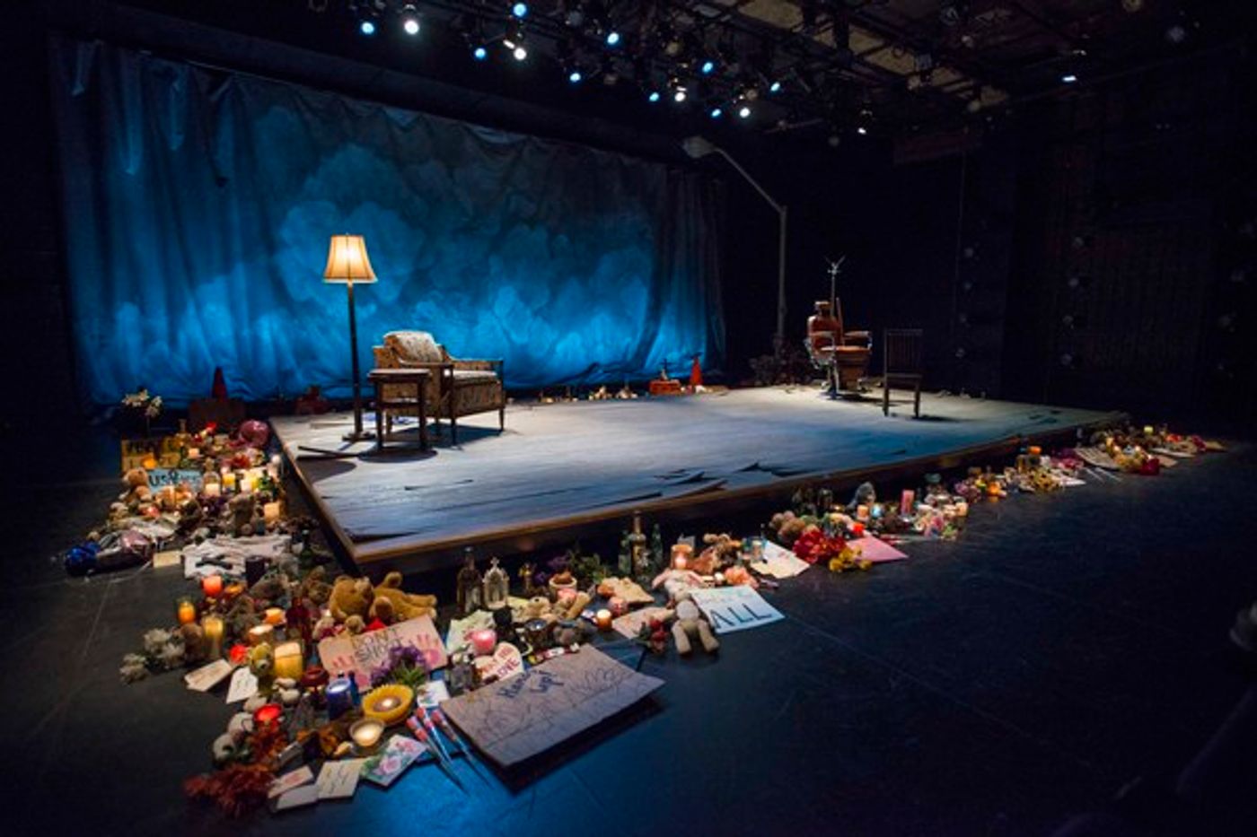 Photo Flash: Milwaukee Repertory Theater Presents UNTIL THE FLOOD  Image