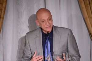 Tom Viola @ BroadwayWorld Tom Viola Photo