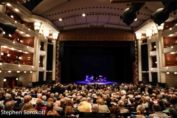 Photos: Audra McDonald Performs at The Kravis Center — photo 4 of 9