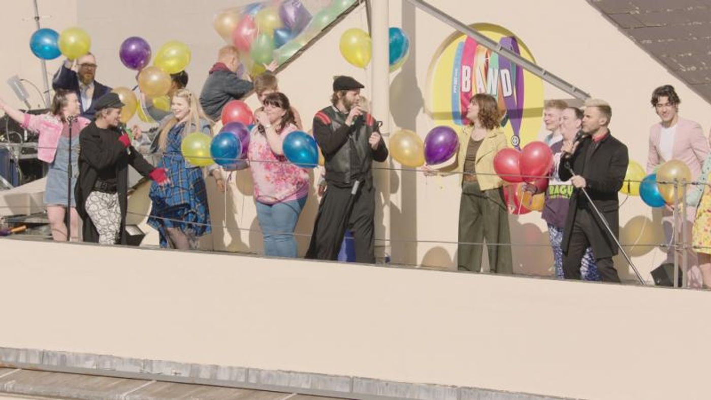 Photo Flash: Take That Perform with the Cast of THE BAND  Image