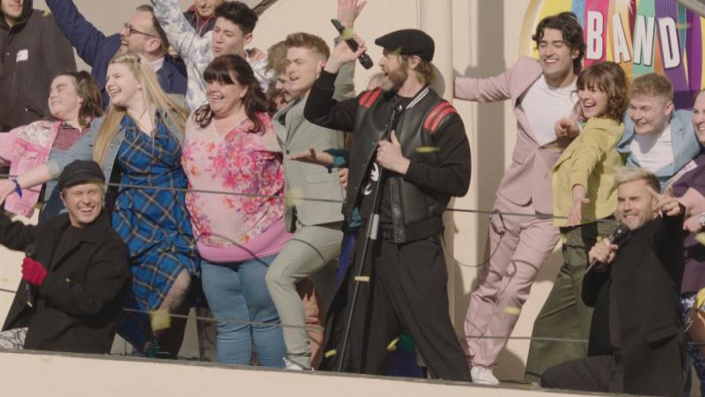 Photo Flash: Take That Perform with the Cast of THE BAND  Image