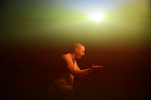 Samuel Barnett Photo