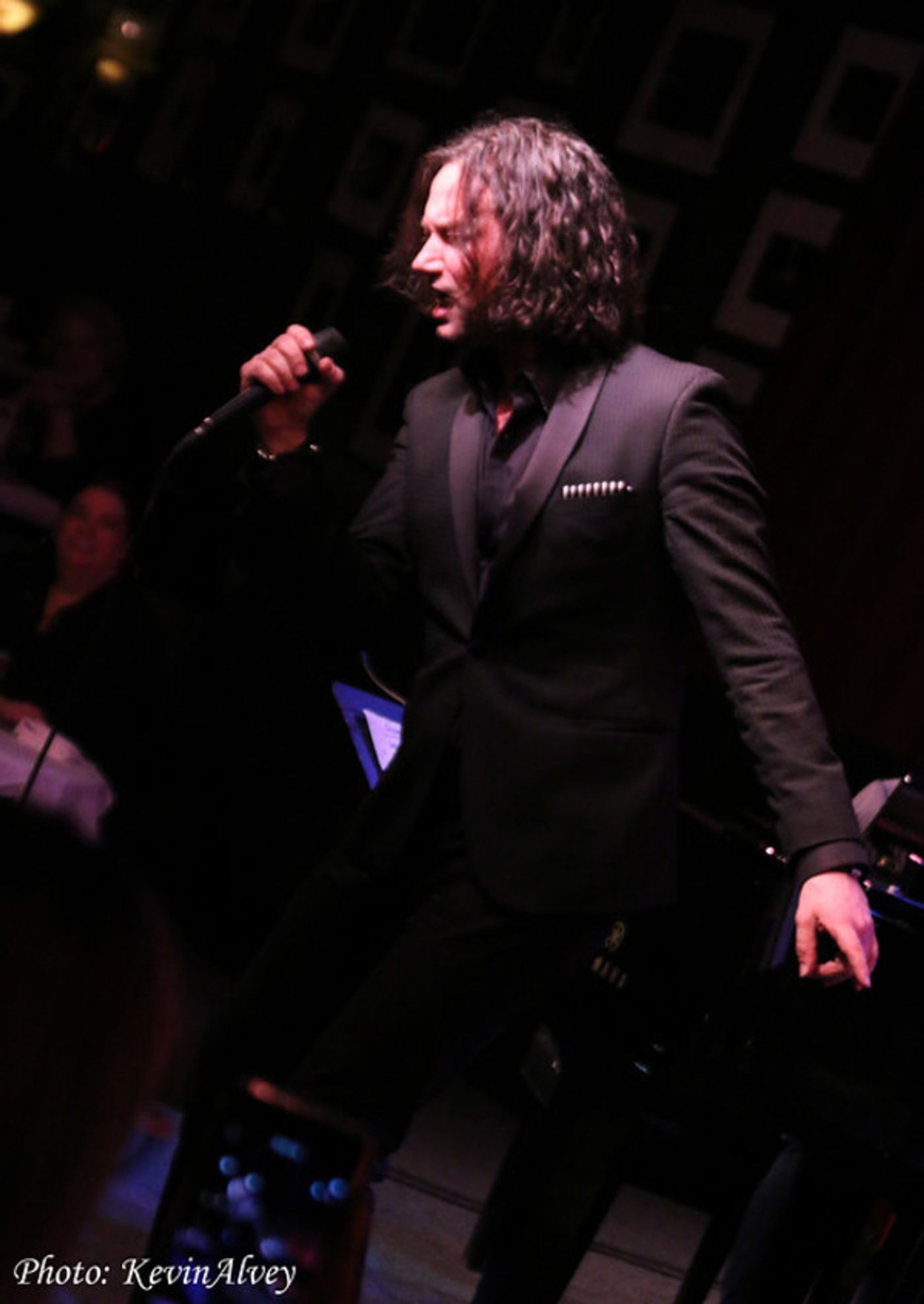 Photo Flash: Constantine Maroulis Takes the Stage at Birdland  Image