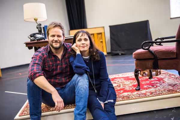 Evan Buliung & Cynthia Dale.

Dahlia Katz Photography Photo