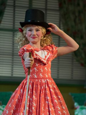 Lucy Simmonds Photo