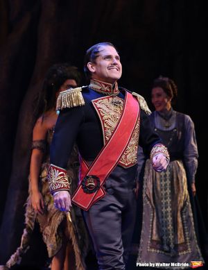 Robert Creighton @ BroadwayWorld Robert Creighton Photo