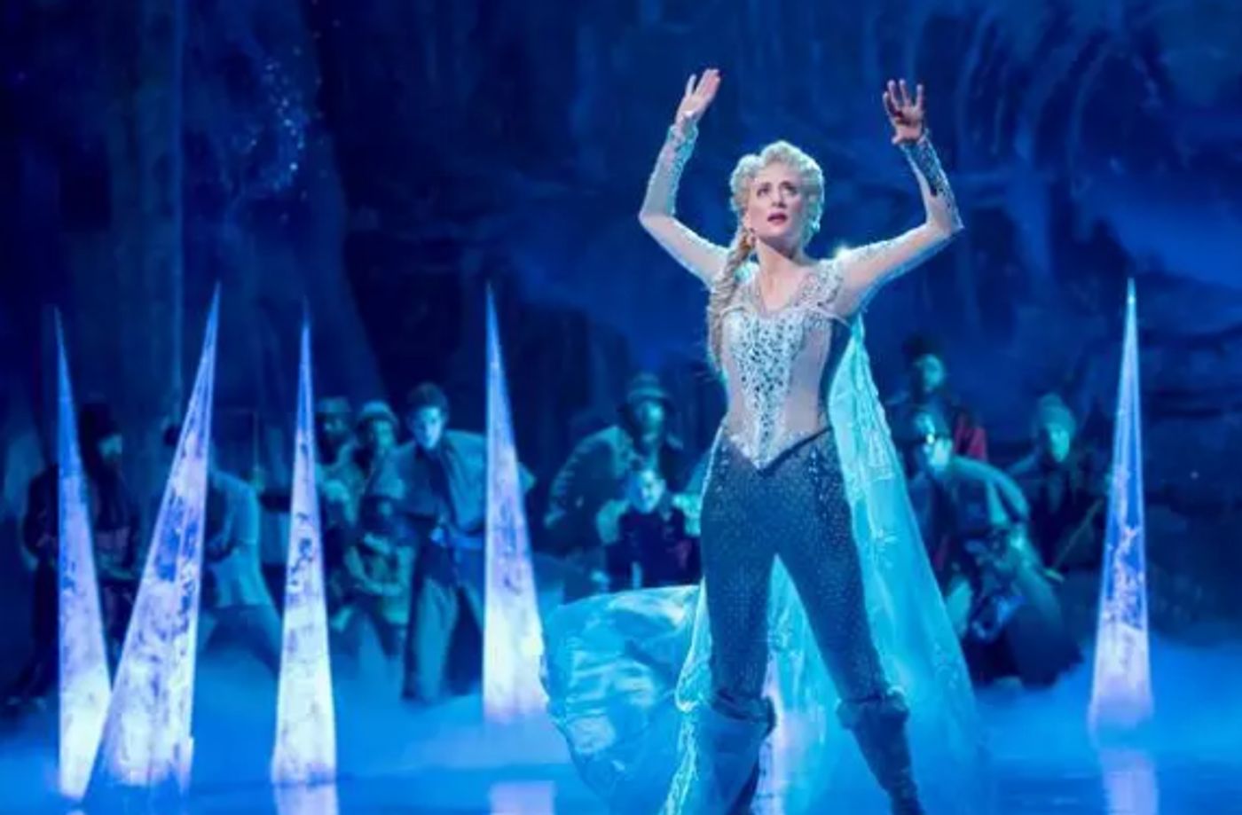 Review:  Patti Murin Is A Ray of Sunshine in Disappointingly Perfunctory FROZEN  Image