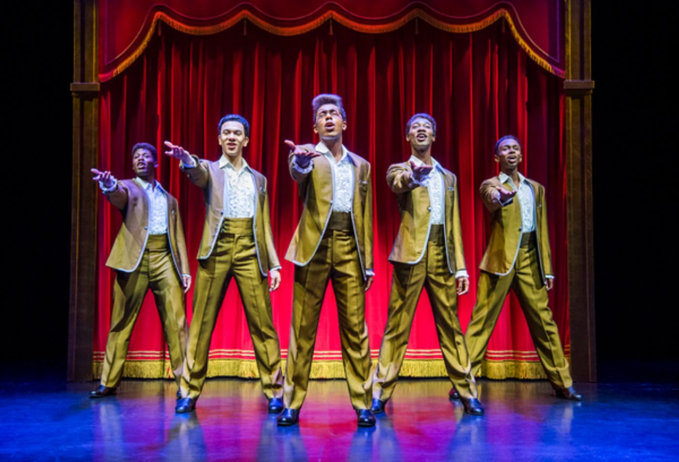 Photo Flash: MOTOWN Welcomes a New Cast  Image