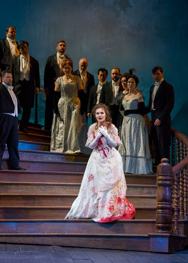 Photo Flash: First Look At Lucia di Lammermoor at The Met — photo 2 of 28