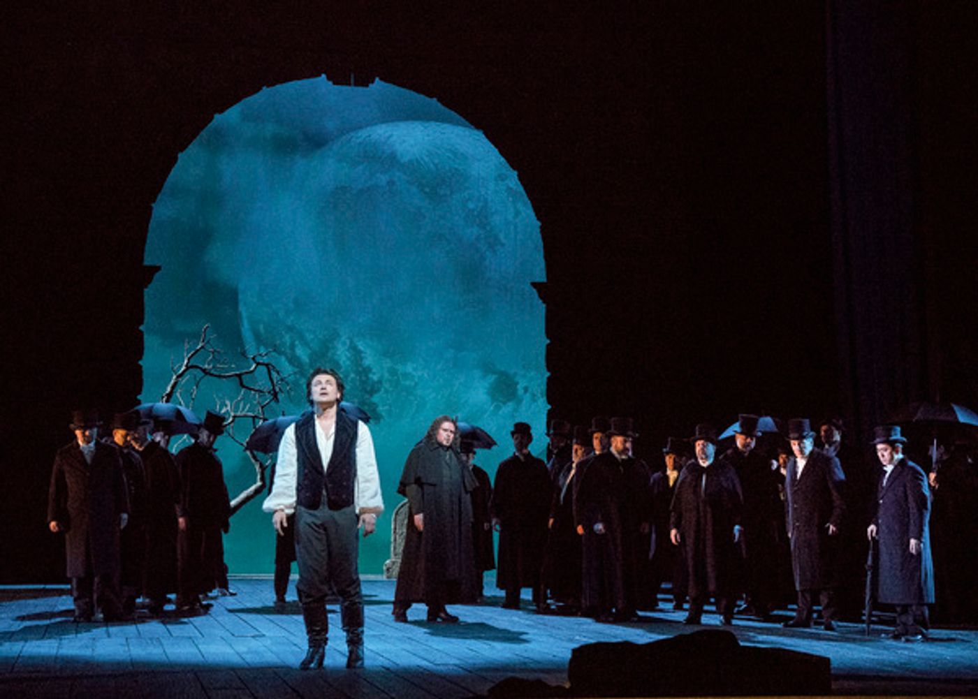 Photo Flash: First Look At Lucia di Lammermoor at The Met  Image