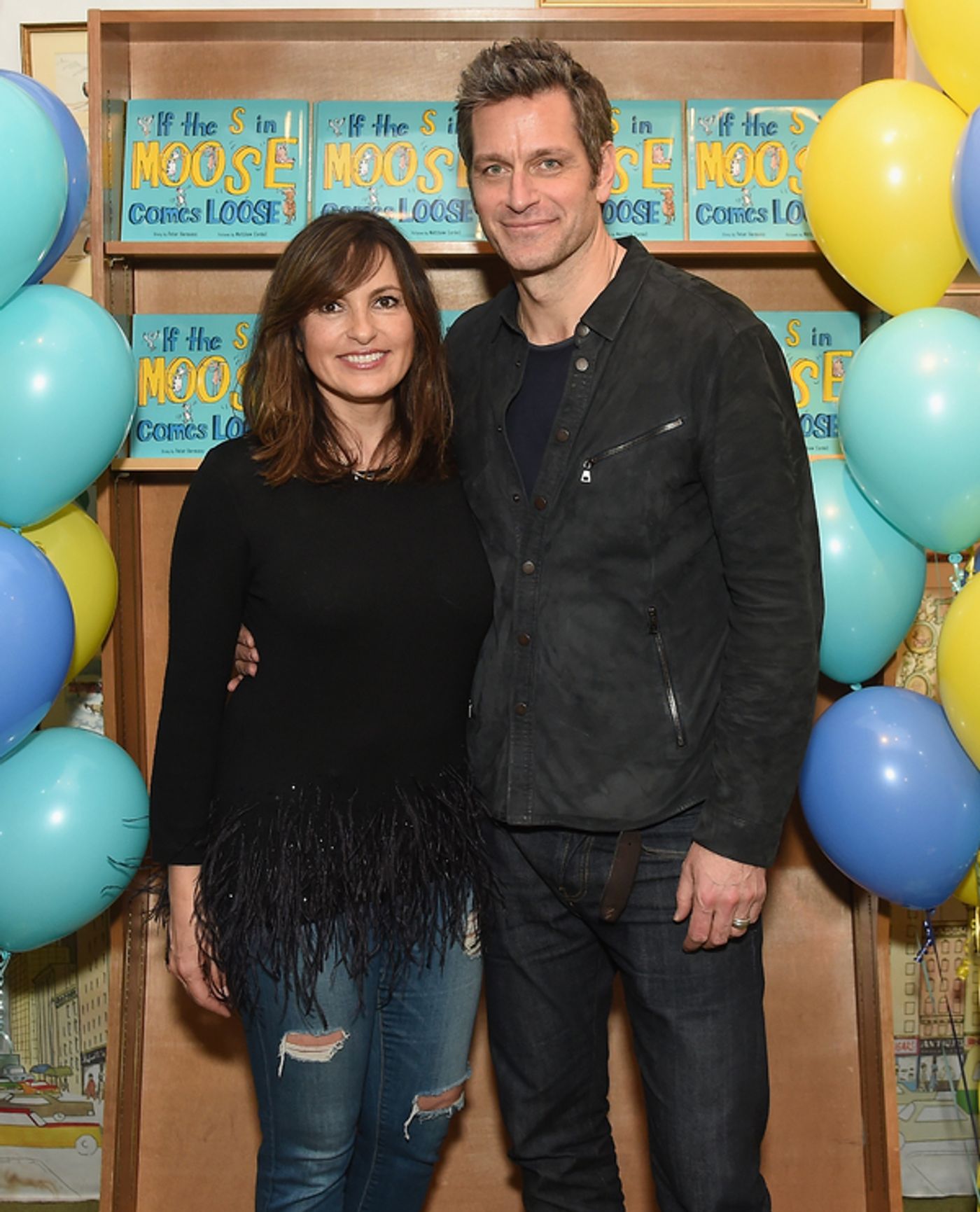 Photo Flash: Sutton Foster and More Celebrate at YOUNGER Star Peter Hermann's Book Launch  Image