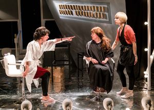 Kim Boler, Kirstin Franklin and Madelyn Loehr @ BroadwayWorld Kim Boler, Kirstin Franklin and Madelyn Loehr Photo