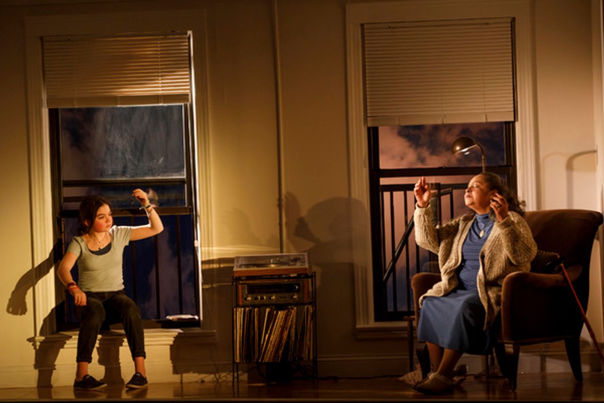  Ella Kennedy Davis & Lynda Grav¡tt at 