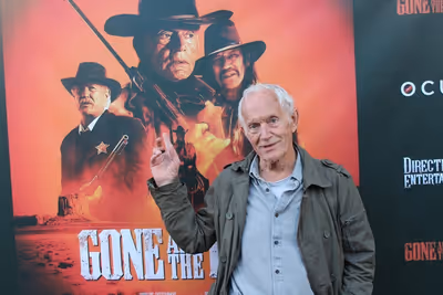 Lance Henriksen Photo