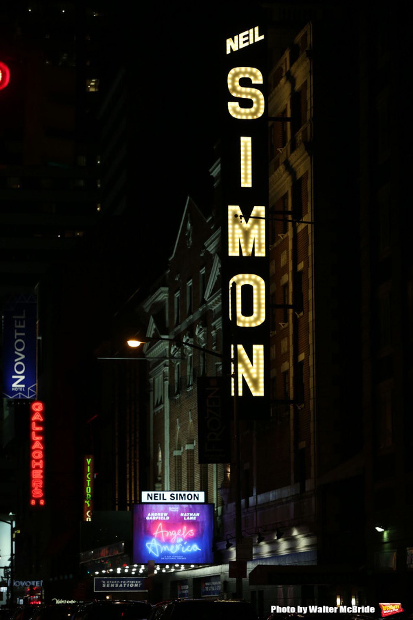 Photo Coverage: The Cast of ANGELS IN AMERICA Takes Its Opening Night Bows  Image