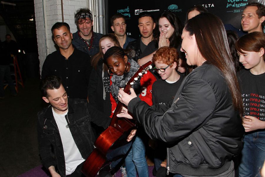 Photo Flash: GARDEN OF DREAMS Concert Comes to the Beacon Theater Image