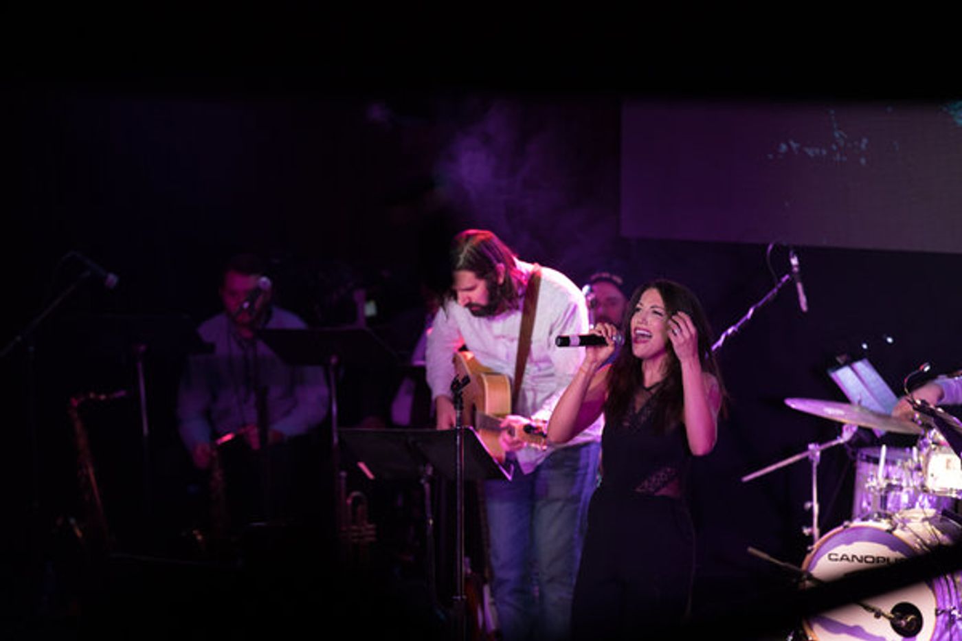 Photo Flash: Jessica Vosk, Abby Mueller and More Sing Rihanna at Highline Ballroom  Image