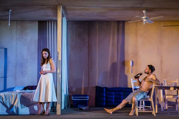 Kelly Gough (Blanche) with Patrick Knowles (Stanley) Photo