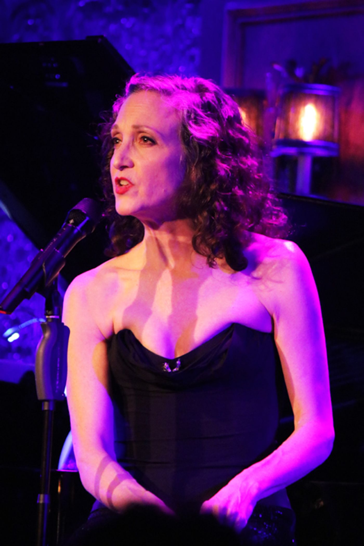 Review: Bebe Neuwirth Serves Up an Acting Lesson at Feinstein's/54 Below  Image