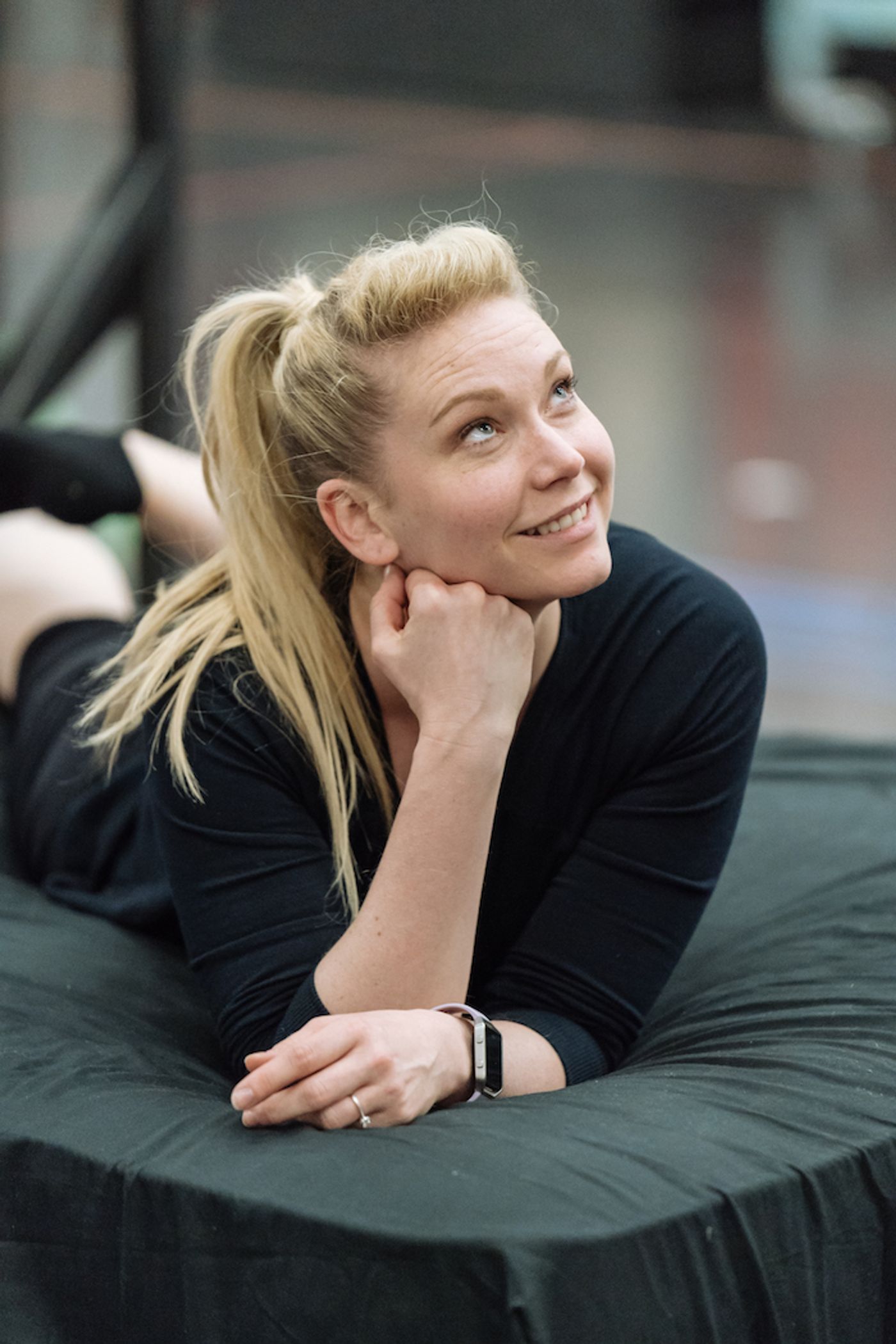 Interview: Emma Williams Talks AN OFFICER AND A GENTLEMAN  Image