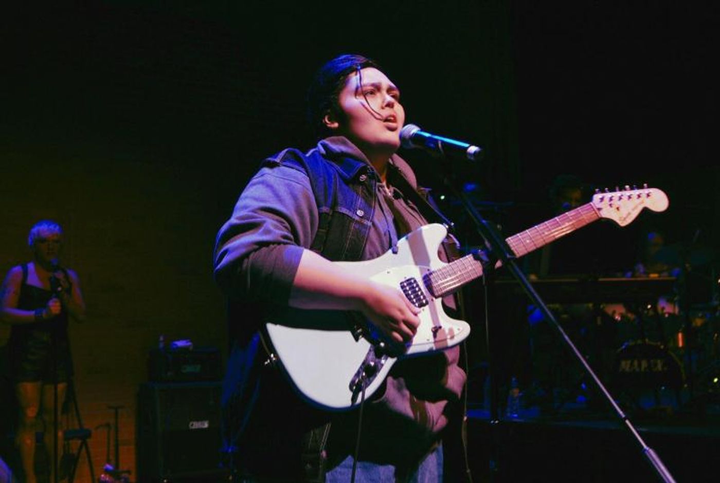 BWW Reviews: Outre's HEDWIG AND THE ANGRY INCH A Fresh Exploration of Rock and Destitution  Image