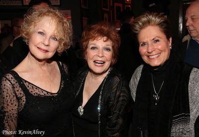 Penny Fuller, Anita Gillette, Lorna Dallas Photo