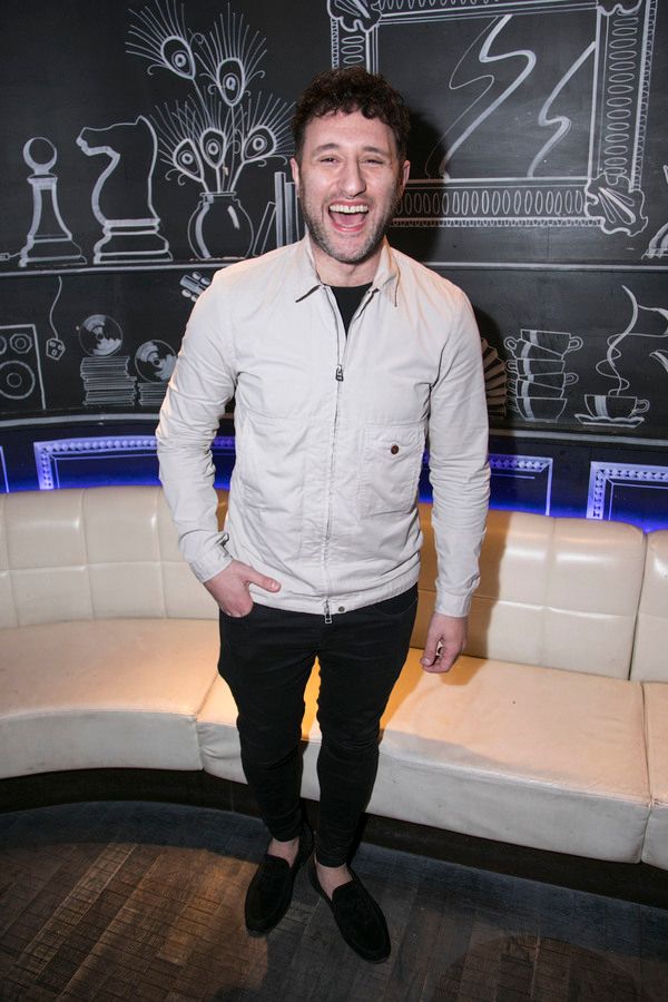 Antony Costa Photo
