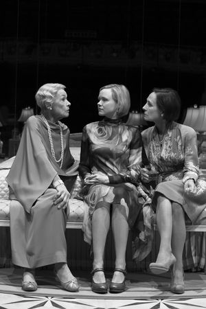 Glenda Jackson, Alison Pill, Laurie Metcalf  Photo