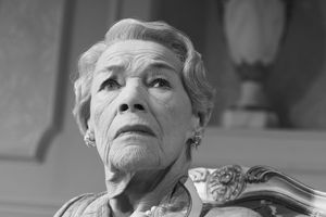 Glenda Jackson in Edward Albeeâ€™s Three Tall Women, directed by Joe Mantello, a Photo