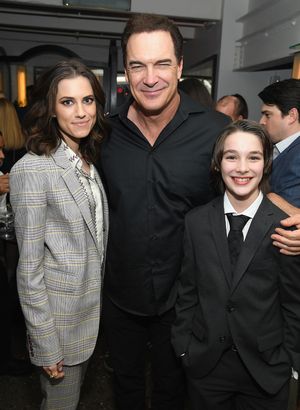 Allison Williams, Patrick Warburton, Dylan Kingwell @ BroadwayWorld Allison Williams, Patrick Warburton, Dylan Kingwell Photo