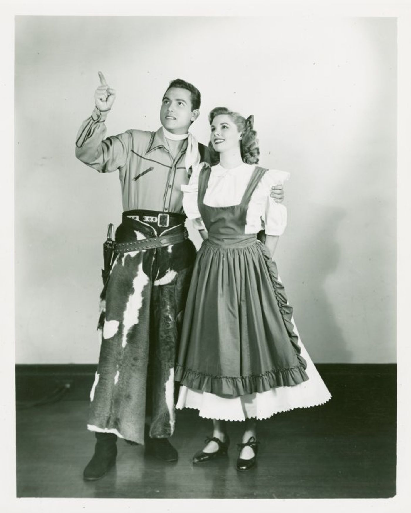 BWW Retrospective: Celebrating 75 Years of Rodgers and Hammerstein's OKLAHOMA!  Image