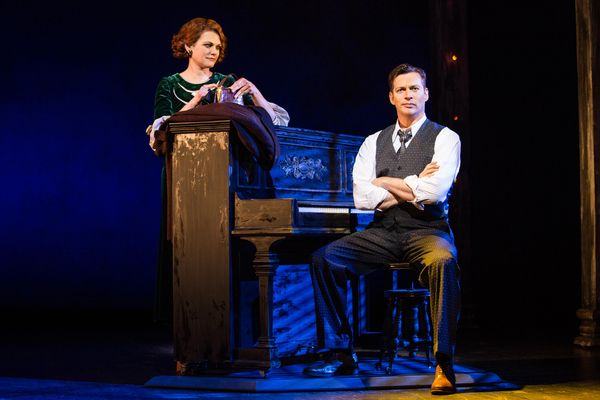 Kate Shindle (Billie), Harry Connick, Jr. (Henry Gondorff); Photo by Evan Zimmerman f Photo