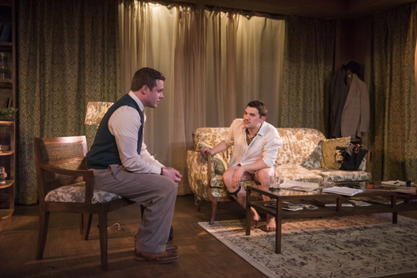 Photo Flash: Raven Theatre Hosts the World Premiere of THE GENTLEMAN CALLER  Image