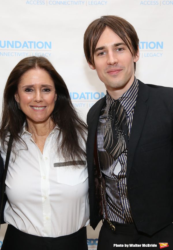Photo Coverage: Mr. Abbott Award Honors Julie Taymor - On the Red Carpet — photo 34 of 66