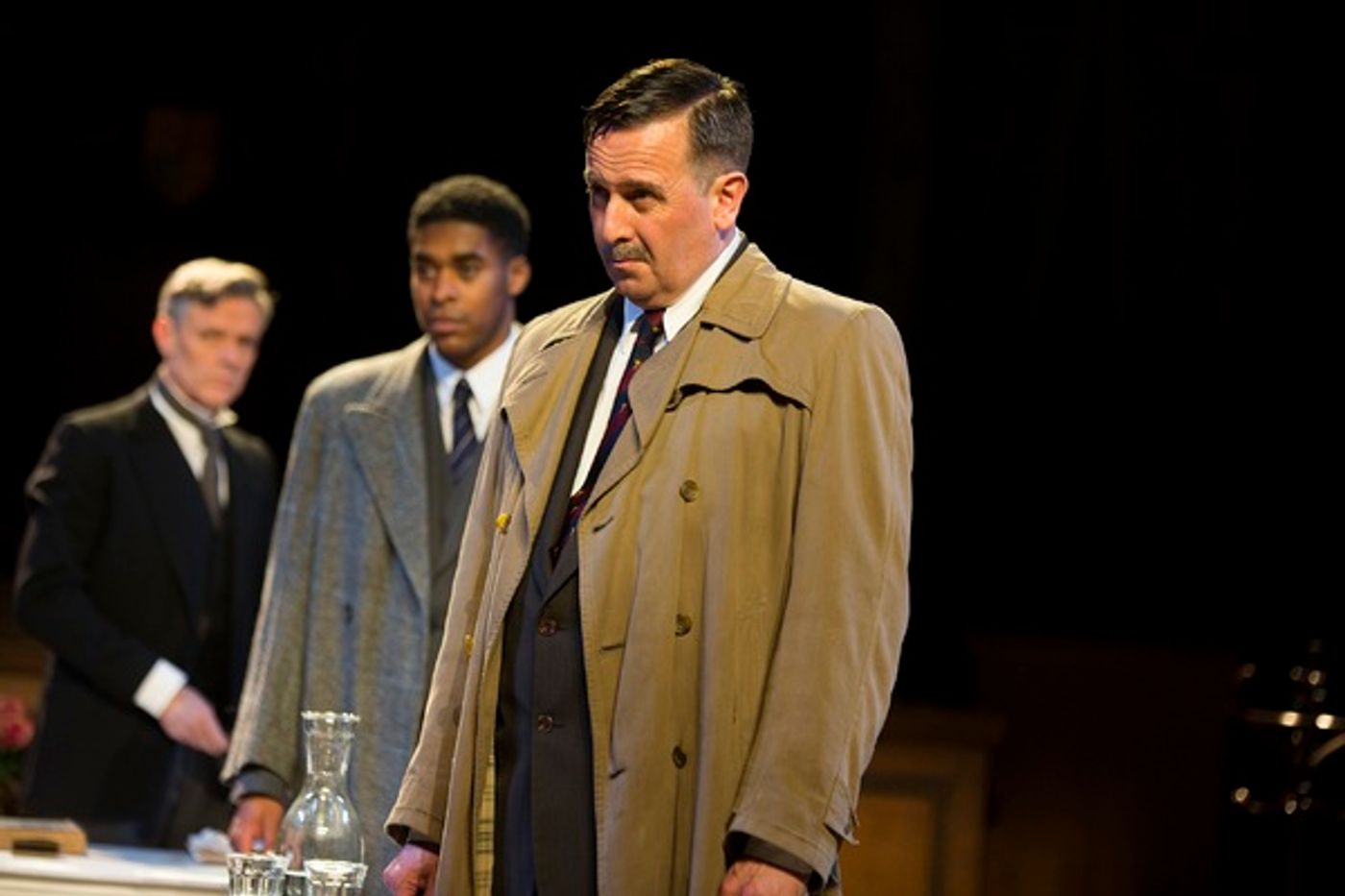 Photo Flash: First Look at Harry Reid and the New Cast of the Olivier Award Nominated WITNESS FOR THE PROSECUTION  Image