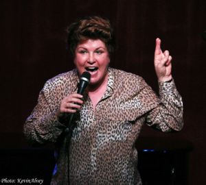 Klea Blackhurst Photo