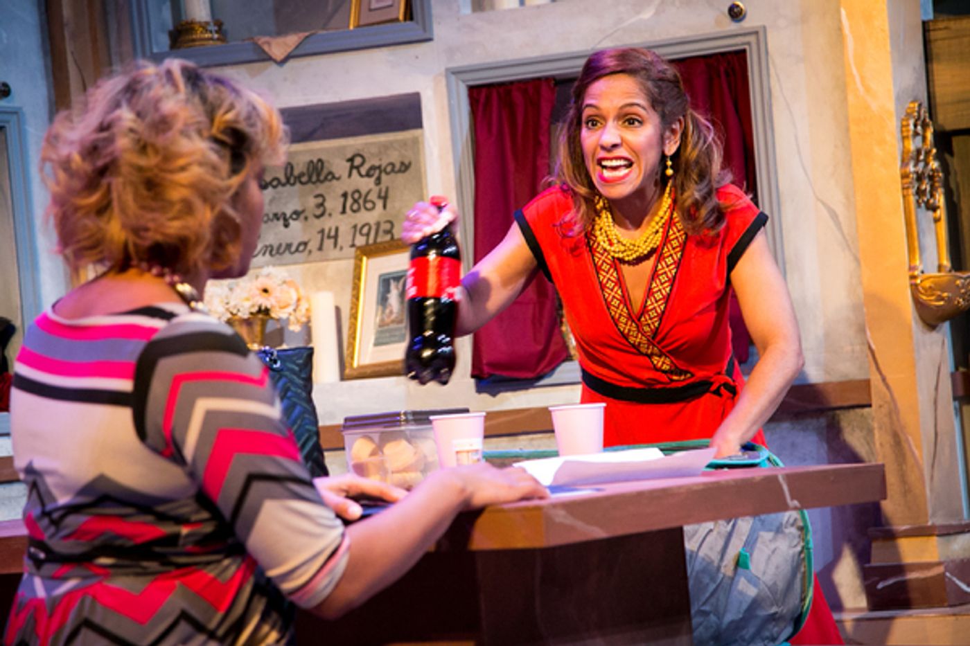 Photo Flash: First Look at EL GRAN DIA DE LA MADRES Photo Flash: First Look at EL GRAN DIA DE LA MADRES Image