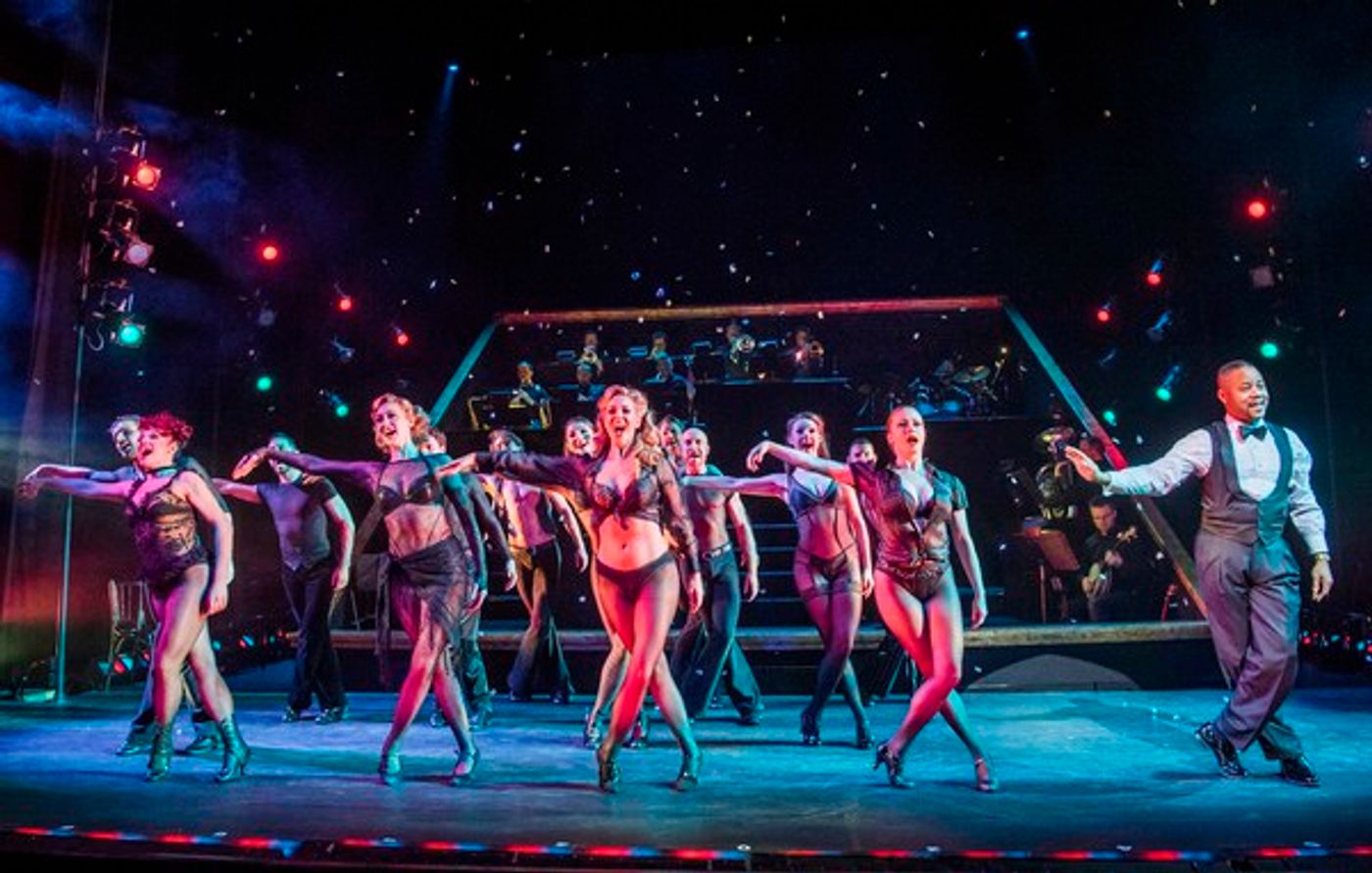 Photo Flash: First Look at Cuba Gooding, Jr. and the Cast of CHICAGO  Image