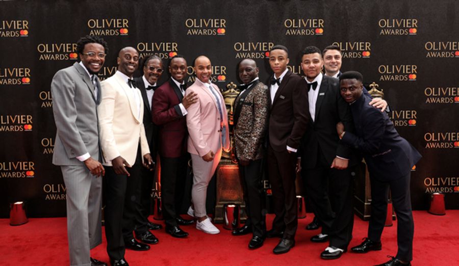 Photo Flash: On the Red Carpet at the Olivier Awards Image