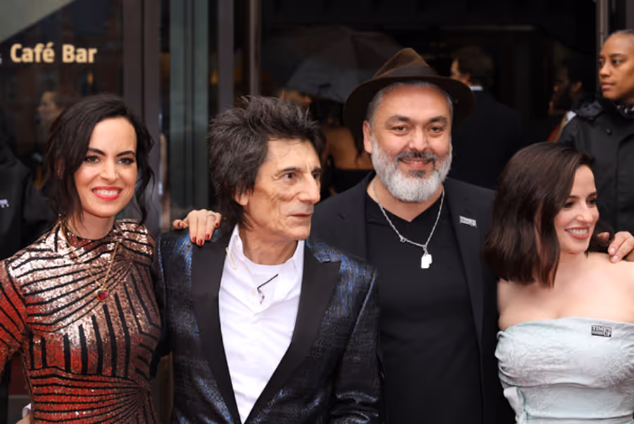 Photo Flash: On the Red Carpet at the Olivier Awards Image