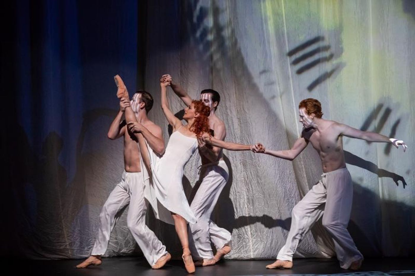 Review: MURPHY Is A Beautiful Celebration Of Acclaimed Australian Choreographer Graeme Murphy's Extensive Career Review: MURPHY Is A Beautiful Celebration Of Acclaimed Australian Choreographer Graeme Murphy's Extensive Career Image