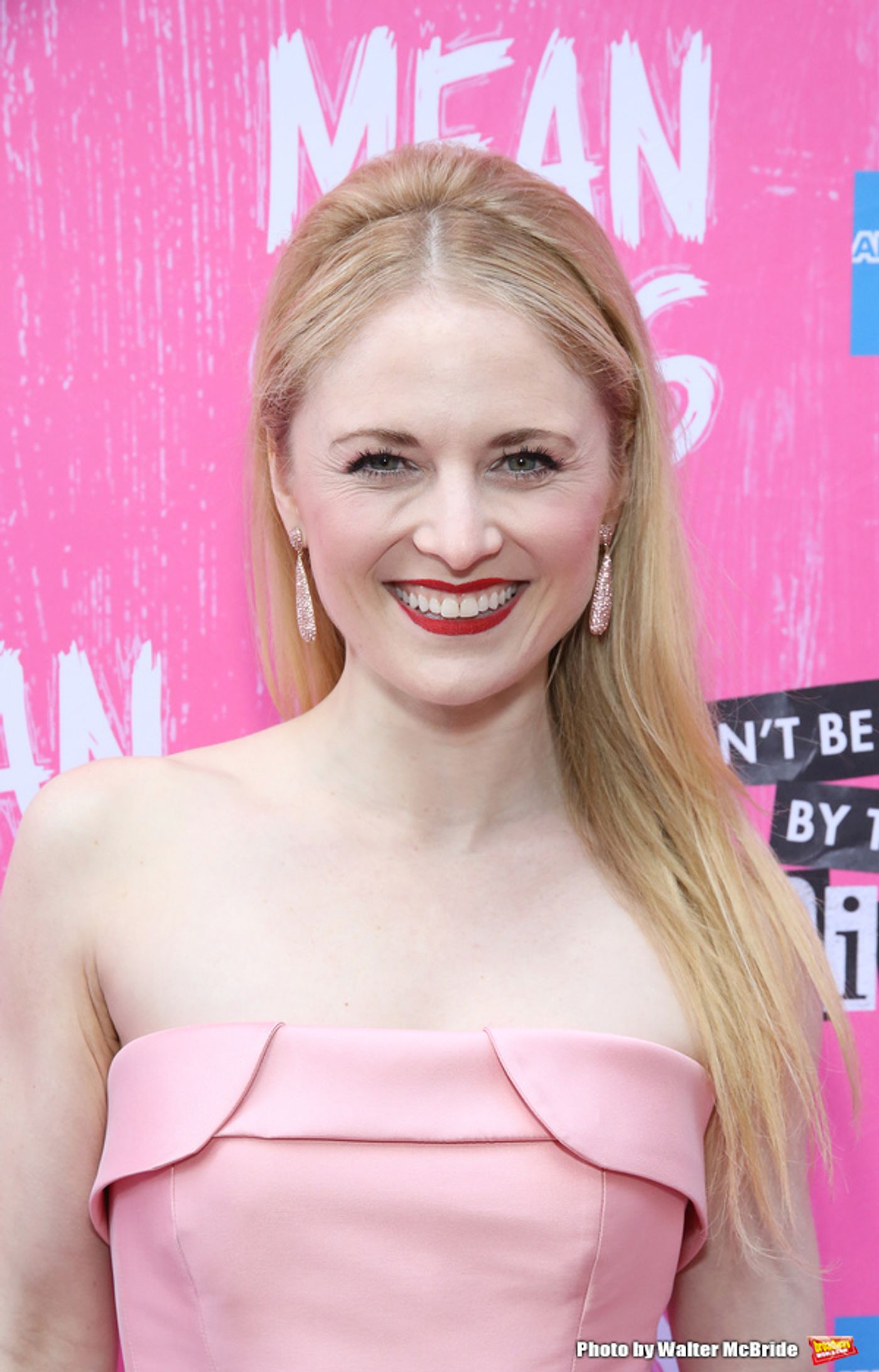 Photo Coverage: Jimmy Fallon, Kate McKinnon & More Walk the Pink Carpet on Opening Night of MEAN GIRLS!  Image