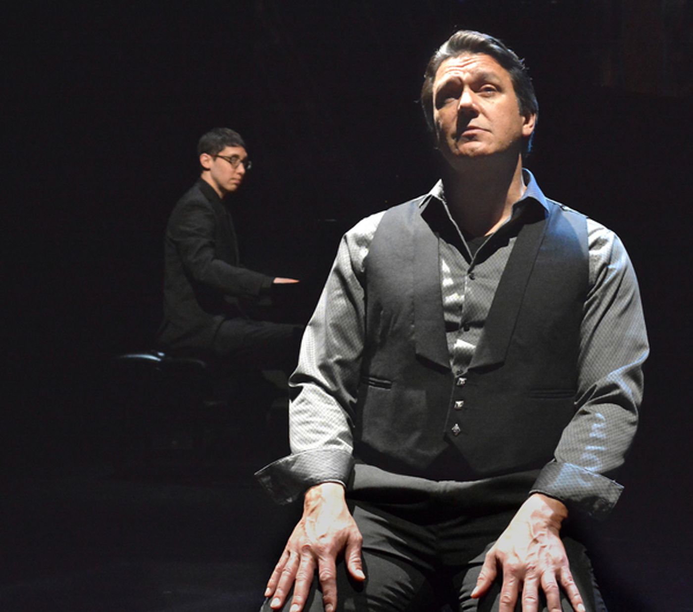 Photo Flash: First Look at NATHAN GUNN FLYING SOLO  Image