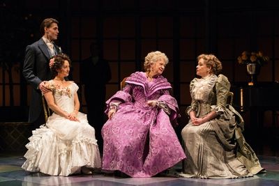 Andrew Veenstra, Helen Cespedes, Darrie Lawrence, Deirdre Madigan

 Photo