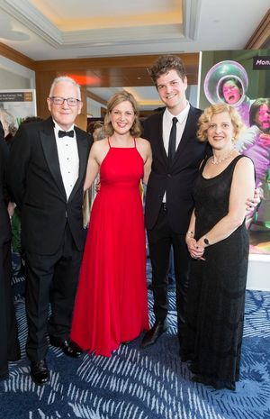 Anthony Giles, Alexandra Perloff-Giles, Nick Perloff-Giles and Carey Perloff @ BroadwayWorld Anthony Giles, Alexandra Perloff-Giles, Nick Perloff-Giles and Carey Perloff Photo