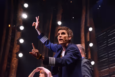 Jenn Colella Photo