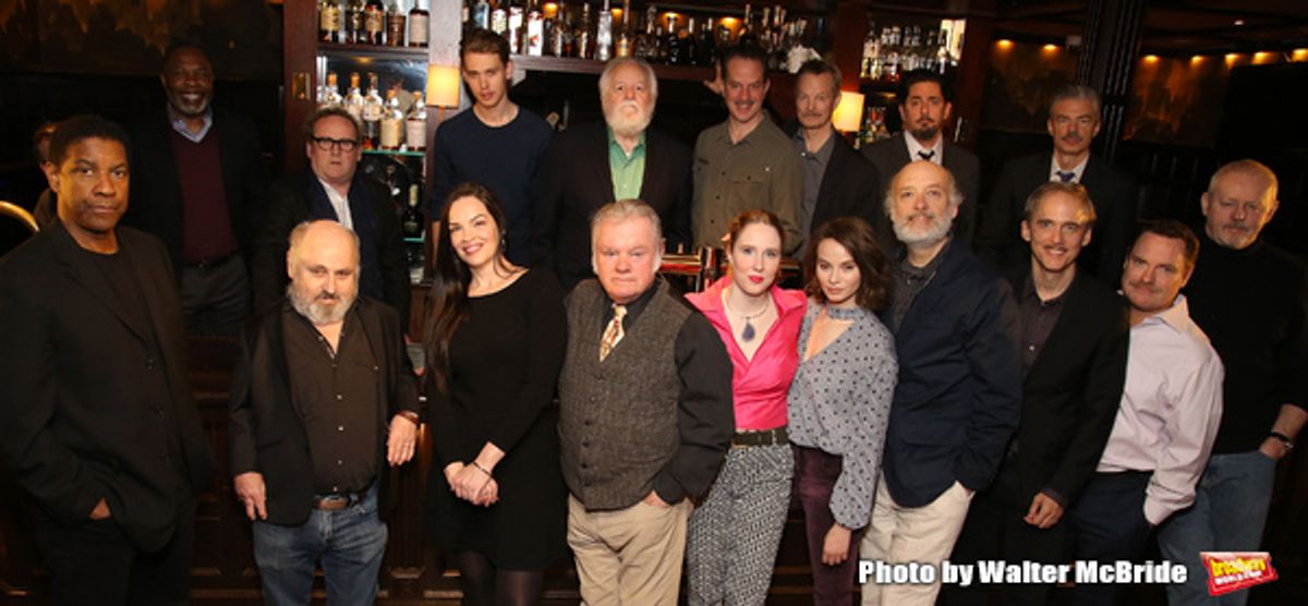 Denzel Washington with the Broadway cast  at 