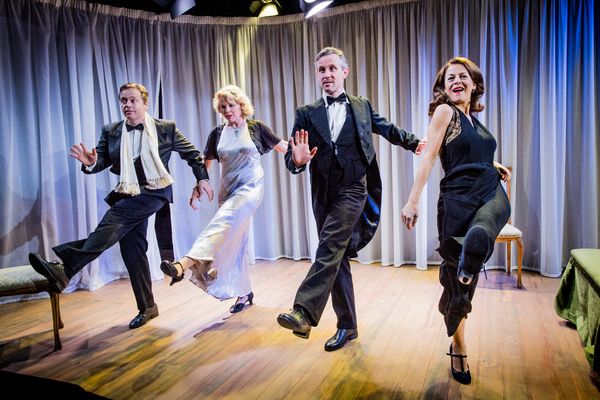 Nick Waring, Sara Crowe, Ian Hallard, Miranda Foster Photo