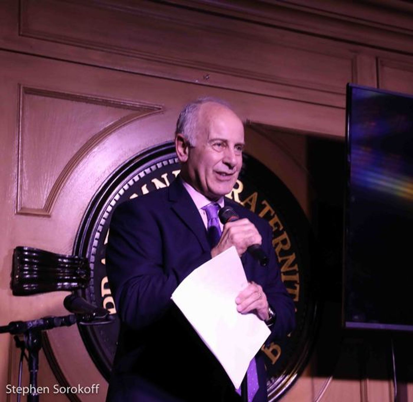 Photo Coverage: Jamie deRoy Honored By The Friars Club and The Record is Corrected  Image