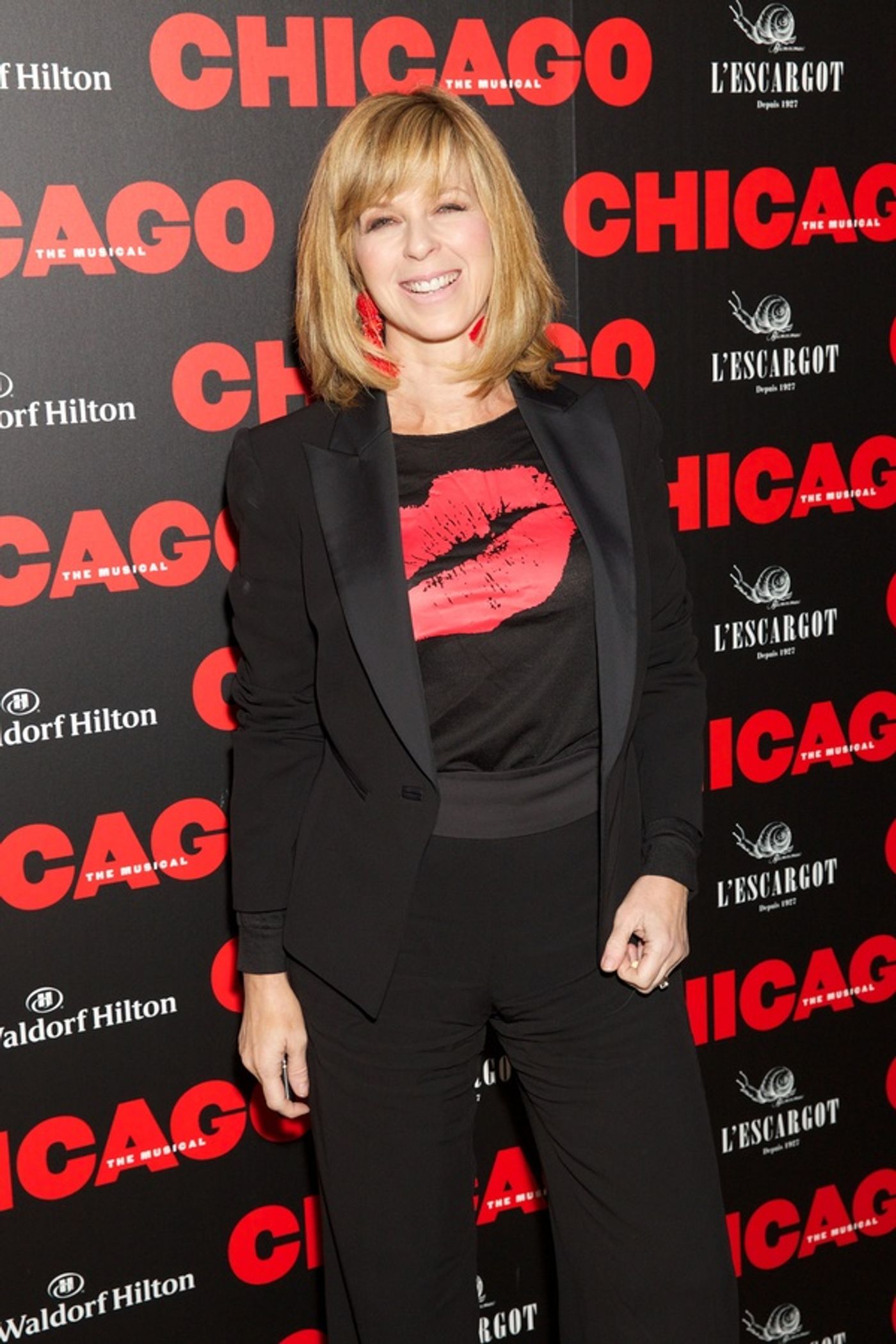 Photo Flash: Cuba Gooding Jr., Ruthie Henshall, and the Cast of CHICAGO Celebrate Opening Night  Image